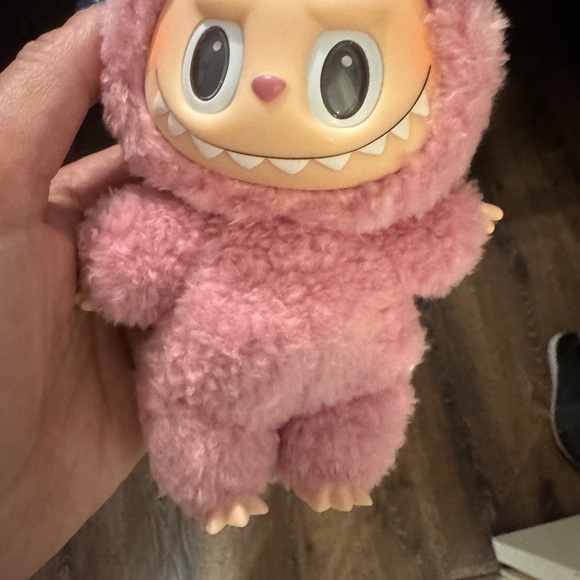 Exciting Macaron Lychee Berry she’s thicc! ❤️💕❤️ - Picture 2 of 6